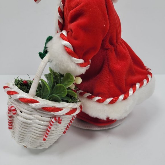 Annalee Mobilitee 2007 Peppermint Mrs Santa 9" Wired Collectible Doll - Picture 5 of 12